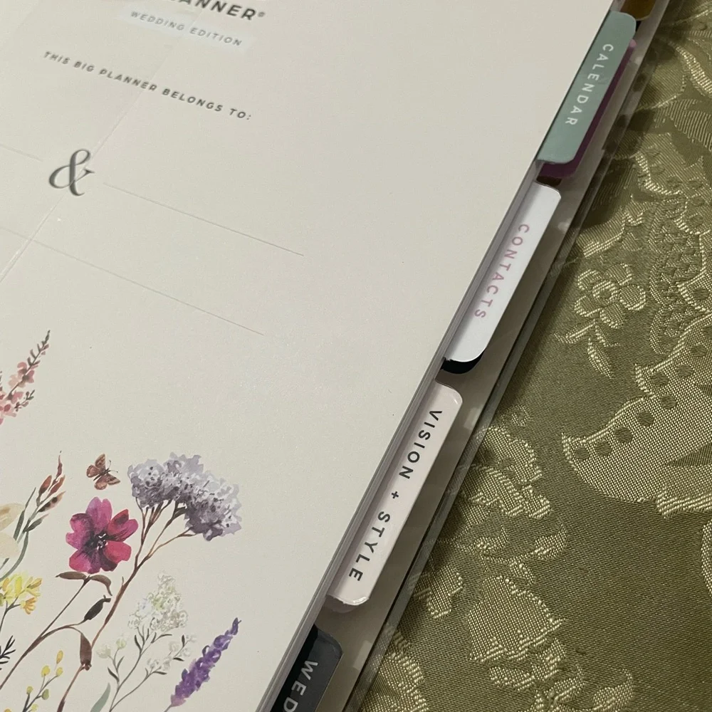 Bridal 12 month Big wedding planner and organizer